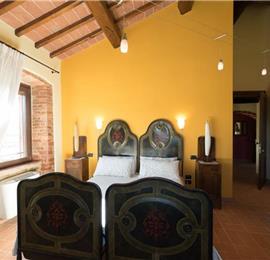 Villa Chiara - 3 Bedroom Villa with Pool near Panicale, Sleeps 6-8